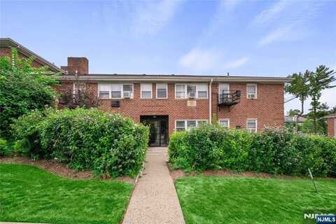 1624 Valley Street 1C, Fort Lee, NJ 07024