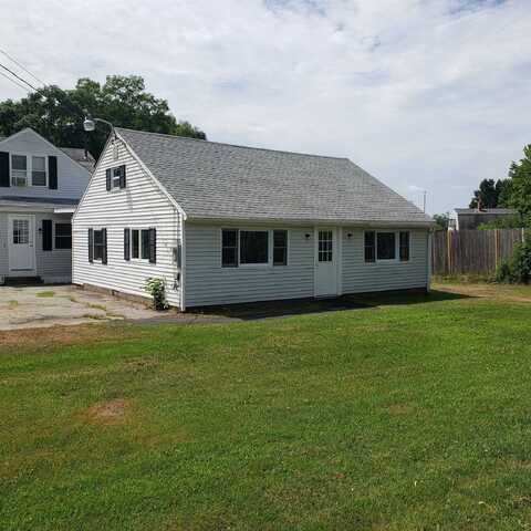 49 Pine Hill Road, Berwick, ME 03901