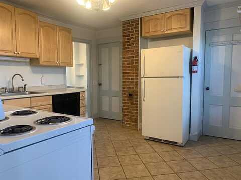 14 Preble Street, Dover, NH 03820