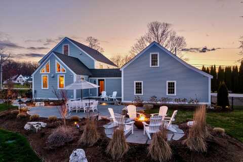 24 Great Bay Road, Greenland, NH 03840