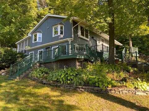 85 Sand Road, Colchester, VT 05446