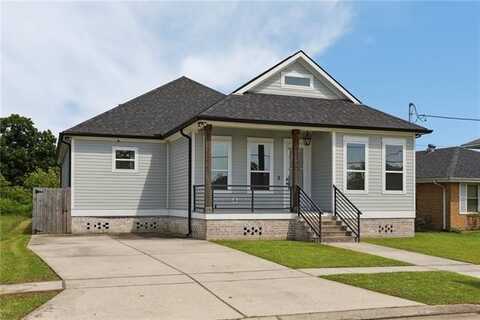 2313 AYCOCK Street, Arabi, LA 70032