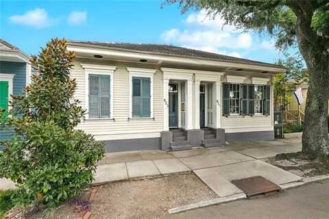 921 ELYSIAN FIELDS Avenue, New Orleans, LA 70117