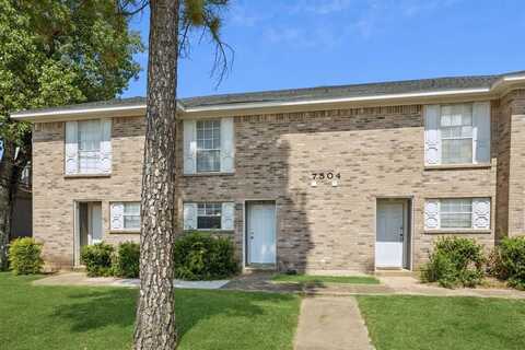 7504 Chapin Road, Fort Worth, TX 76116