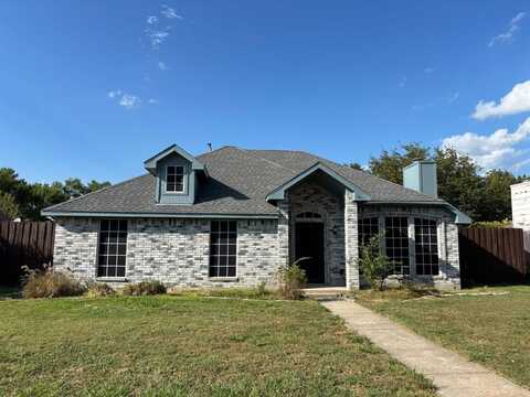 7609 Munich Drive, Rowlett, TX 75089