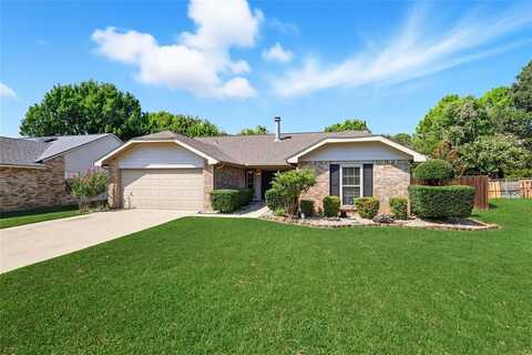 2611 Jenny Lane, Euless, TX 76039