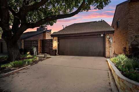 3330 Courtyard Place, Farmers Branch, TX 75234
