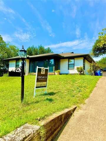 3023 Lasca Street, Dallas, TX 75227