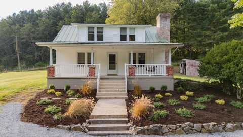 6282 Clapboard Ln, Hiwassee, VA 24347