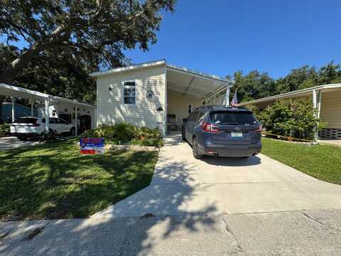 15428 Lakeshore Villa Circle, Tampa, FL 33613