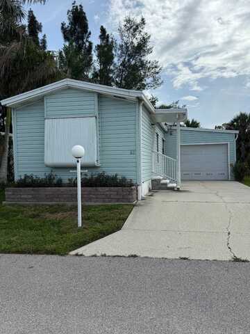 701 Aqui Esta Dr, Punta Gorda, FL 33950