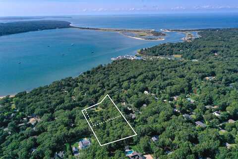 240 Three Mile Harbor - Hog Creek Hwy, East Hampton, NY 11937