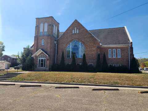 321 West Main Street, Oak Hill, OH 45656