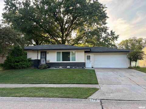2707 2ND Street, Moline, IL 61265
