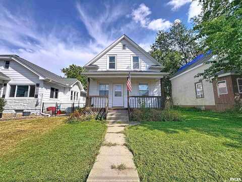 2221 MADISON Street, Davenport, IA 52804