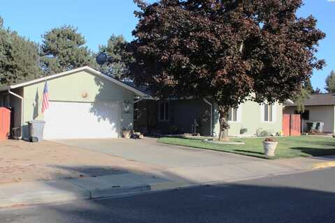1980 Forest Ave, Richland, WA 99354