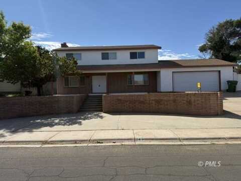 43 12th Ave, Page, AZ 86040