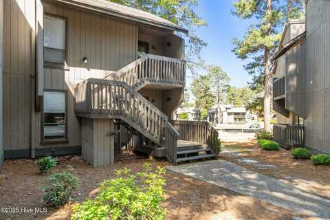 5 Pine Tree Road, Pinehurst, NC 28374