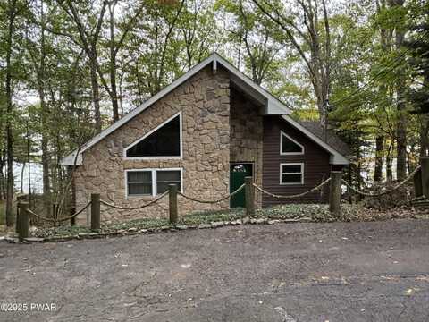 110 Paupack Point Road, Hawley, PA 18428