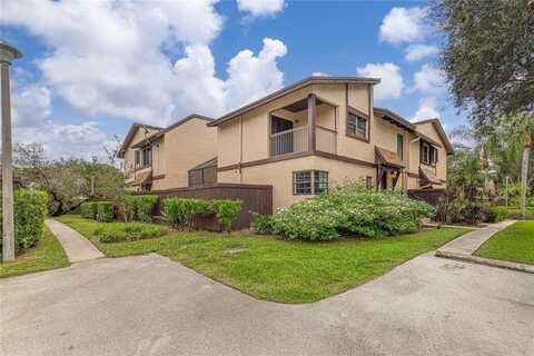 2051 Bayberry Dr, Pembroke Pines, FL 33024