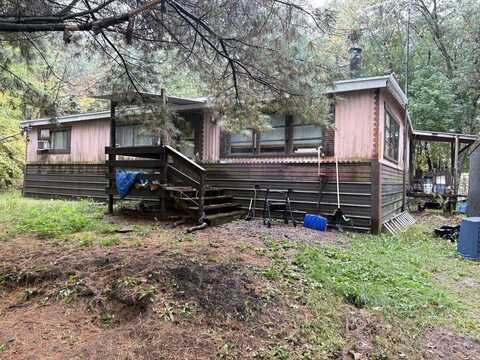 W5317 TERRI Court, SHAWANO, WI 54166