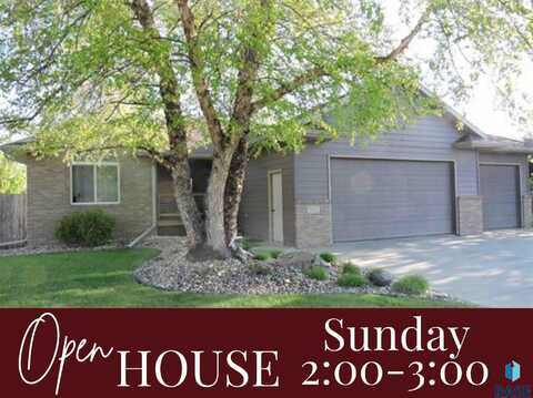 7512 W Stoney Creek St, Sioux Falls, SD 57106