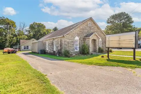 815 Nashville Street, Russellville, KY 42276