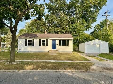 5220 Western Road, Flint, MI 48506