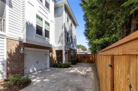 211 82nd Street, Virginia Beach, VA 23451