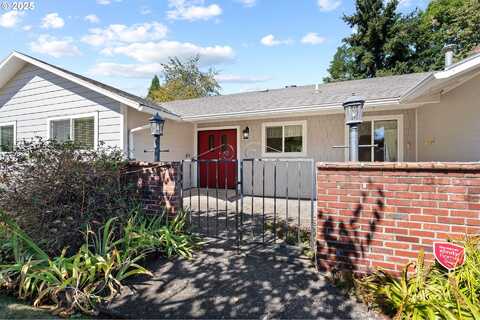 3285 NE 5TH ST, Gresham, OR 97030