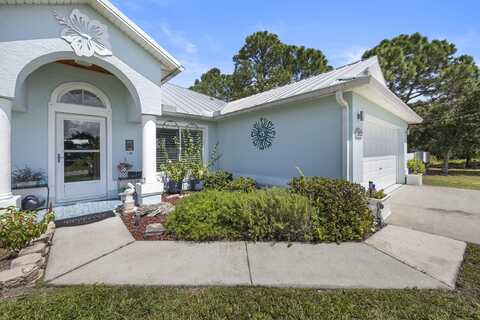 1073 SW Placetas Avenue, Port Saint Lucie, FL 34953