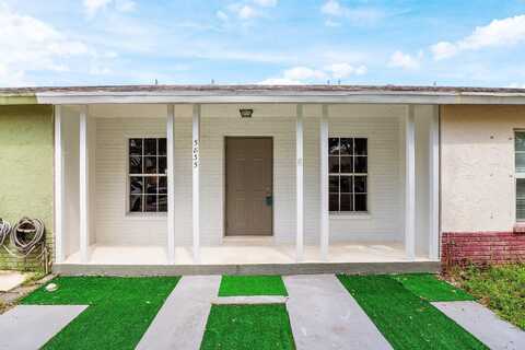 5835 S 37th Court, Greenacres, FL 33463