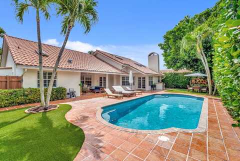 2921 NW 25th Way, Boca Raton, FL 33434