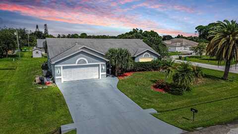 201 SW Parish Terrace, Port Saint Lucie, FL 34984