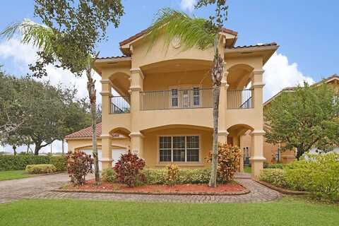 748 Cresta Circle, West Palm Beach, FL 33413