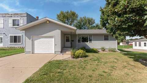 514 Ash Street S, Sauk Centre, MN 56378