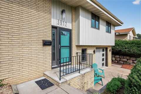 3912 Cleveland Street NE, Columbia Heights, MN 55421