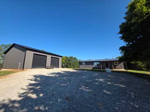 8421 J Lucas Road, Madison, IN 47250