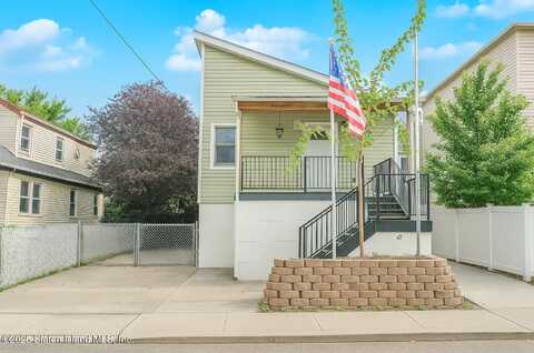 47 Center Place, Staten Island, NY 10306