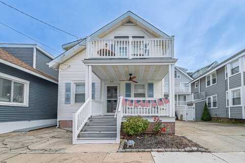 811 Delancey Pl, Ocean City, NJ 08226