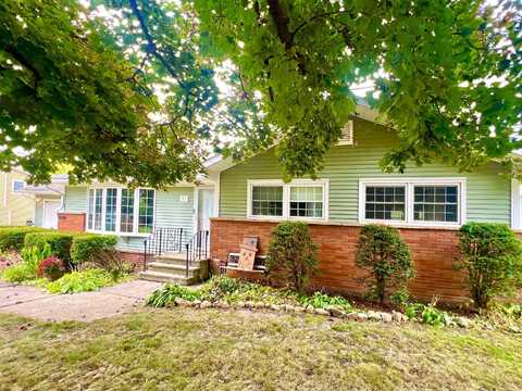 15 Baldwin Avenue, Massena, NY 13662