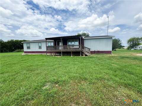 824 Gilbert Road, Edna, TX 77957