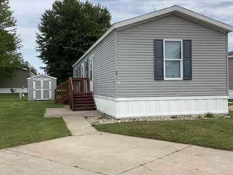2910 Green Tree, Elkhart, IN 46514