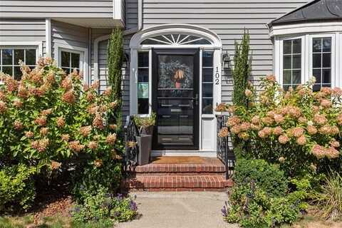 102 Betsey Williams Drive, Cranston, RI 02905