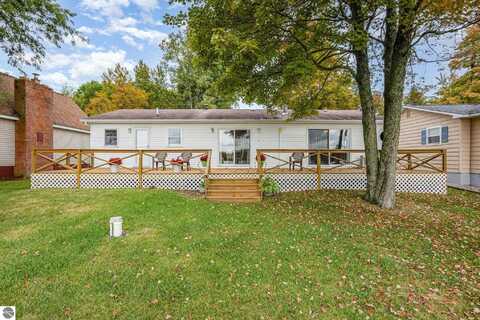8705 Birch Drive, Hale, MI 48739