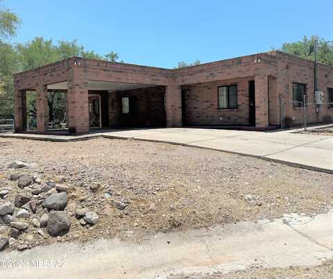 411 Camino del Patio, Rio Rico, AZ 85648