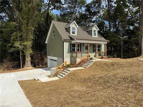 30 Culbreth Avenue, Thomasville, NC 27360