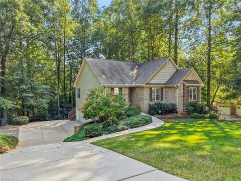 5012 Cedarwood Drive, Winston Salem, NC 27103