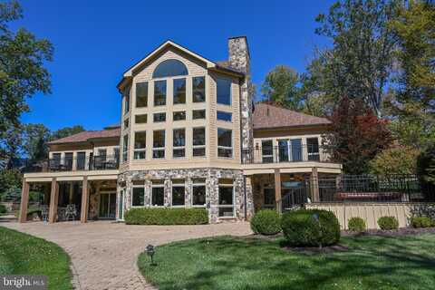 870 HOLY CROSS DRIVE, OAKLAND, MD 21550