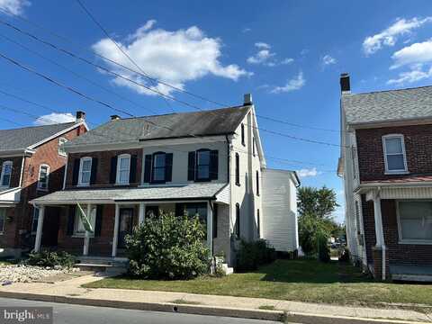 626 N READING AVENUE, BOYERTOWN, PA 19512